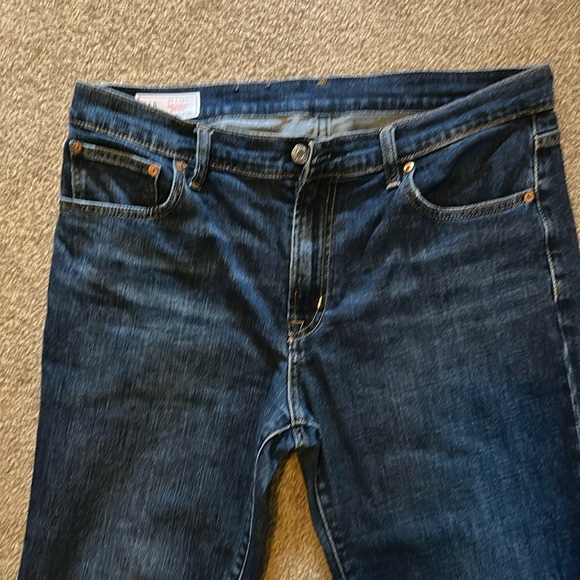 GAP Girlfriend Mid Rise Jean - Picture 3 of 13